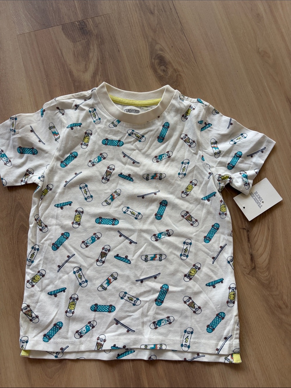 NWT Tucker + Tate Kids Ivory Skateboard T-Shirt